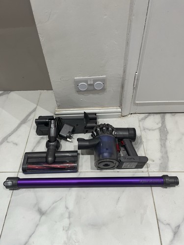 Dyson absolute animal - v6,